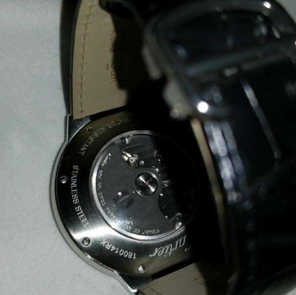 Cartier Watch - Picture 4 of 5